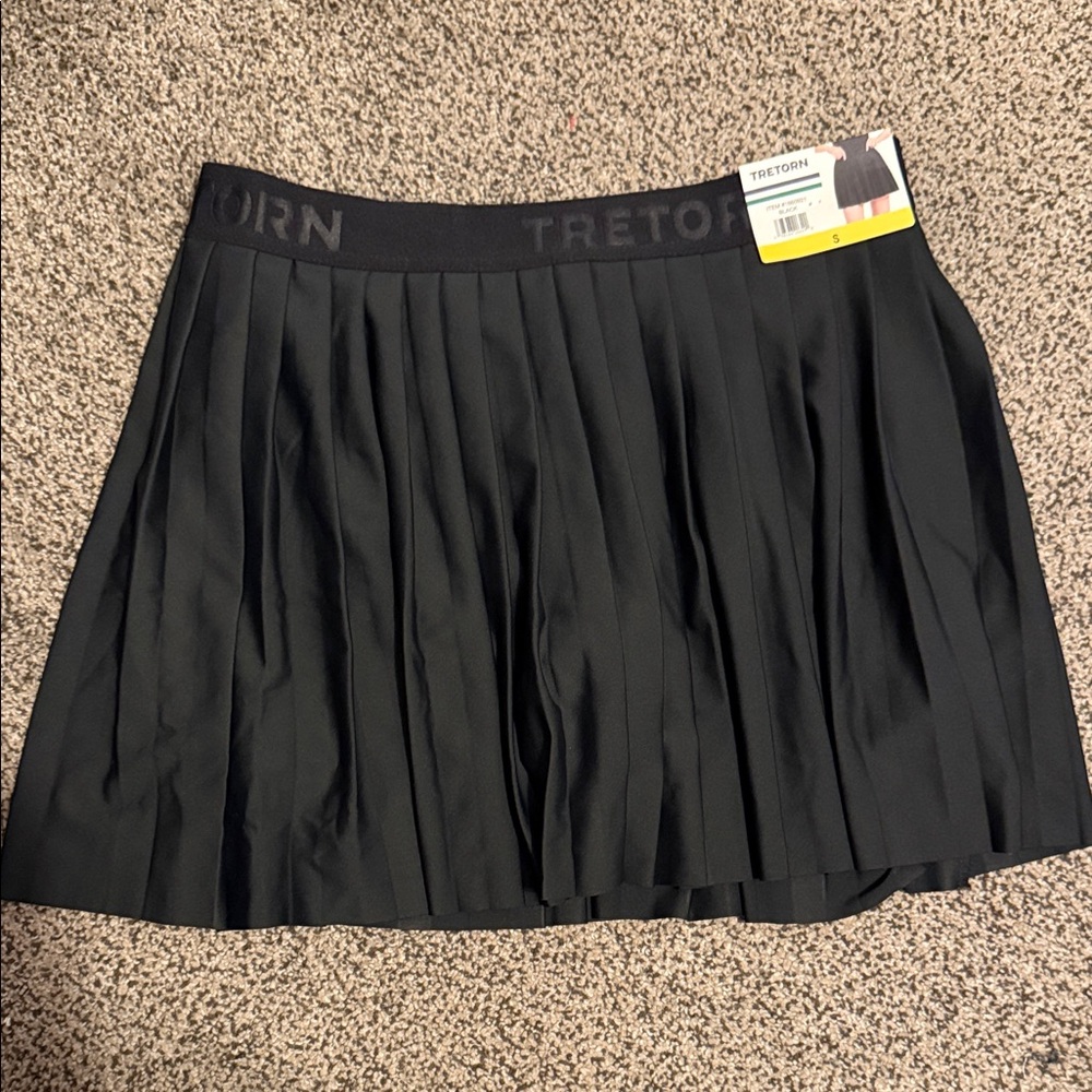 Tretorn Black Mini Pleated Skirt